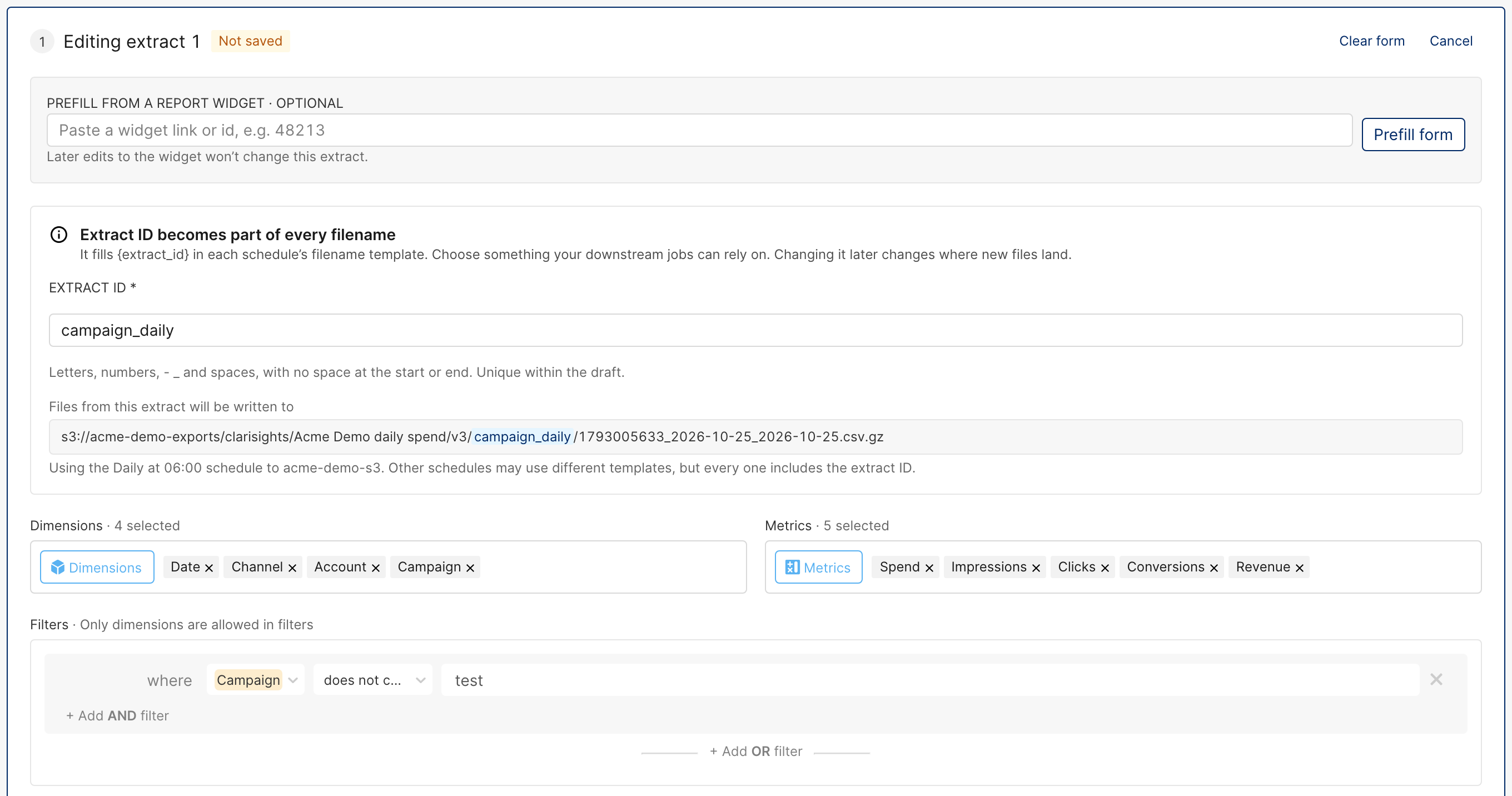 The extract editor in the export pipeline wizard, with dimensions, metrics and filters selected